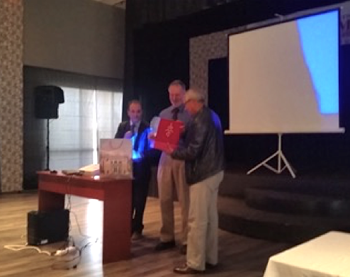 Bob Hazen receiving plaque at University of Agadir